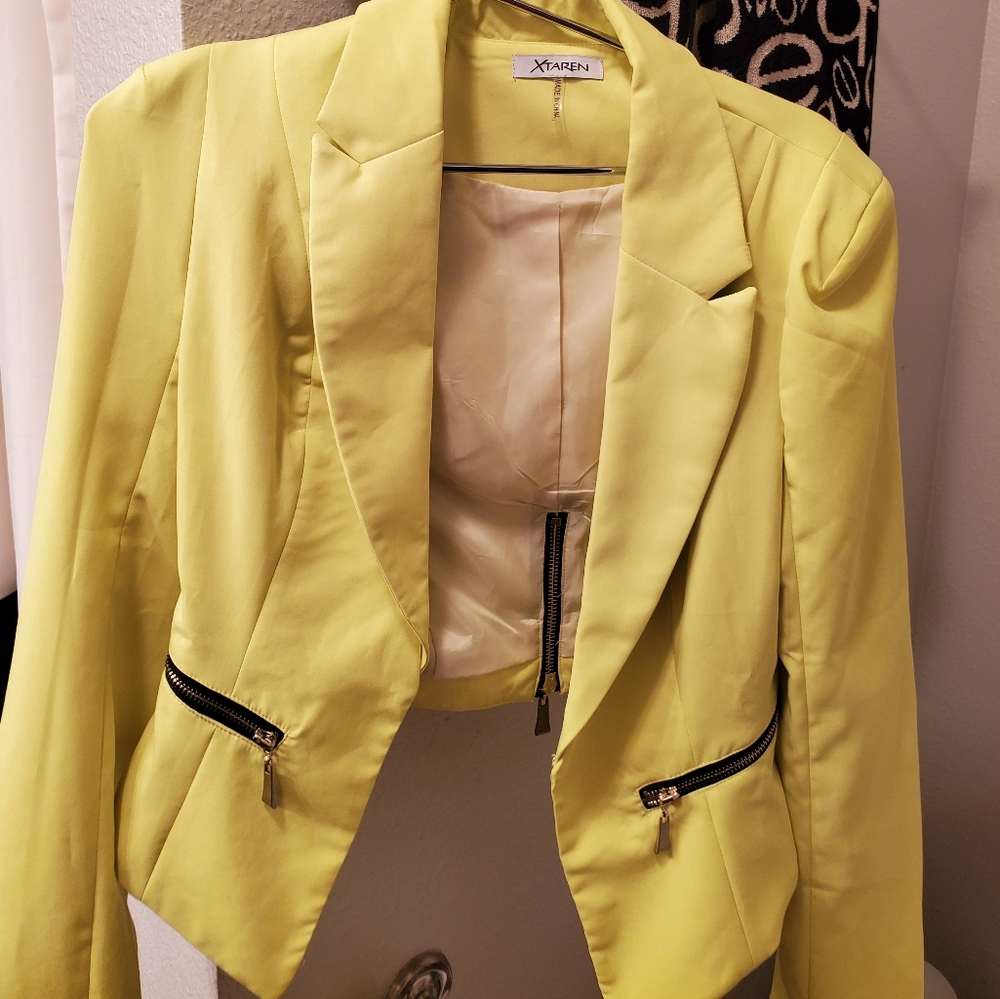 Yellow Crop Blazer Jacket